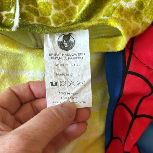 Lot of costumes—Lightening McQueen, Spiderman, T-Rex Dino - Picture 2 of 7